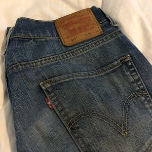 Levi’s 511 jeans- medium wash